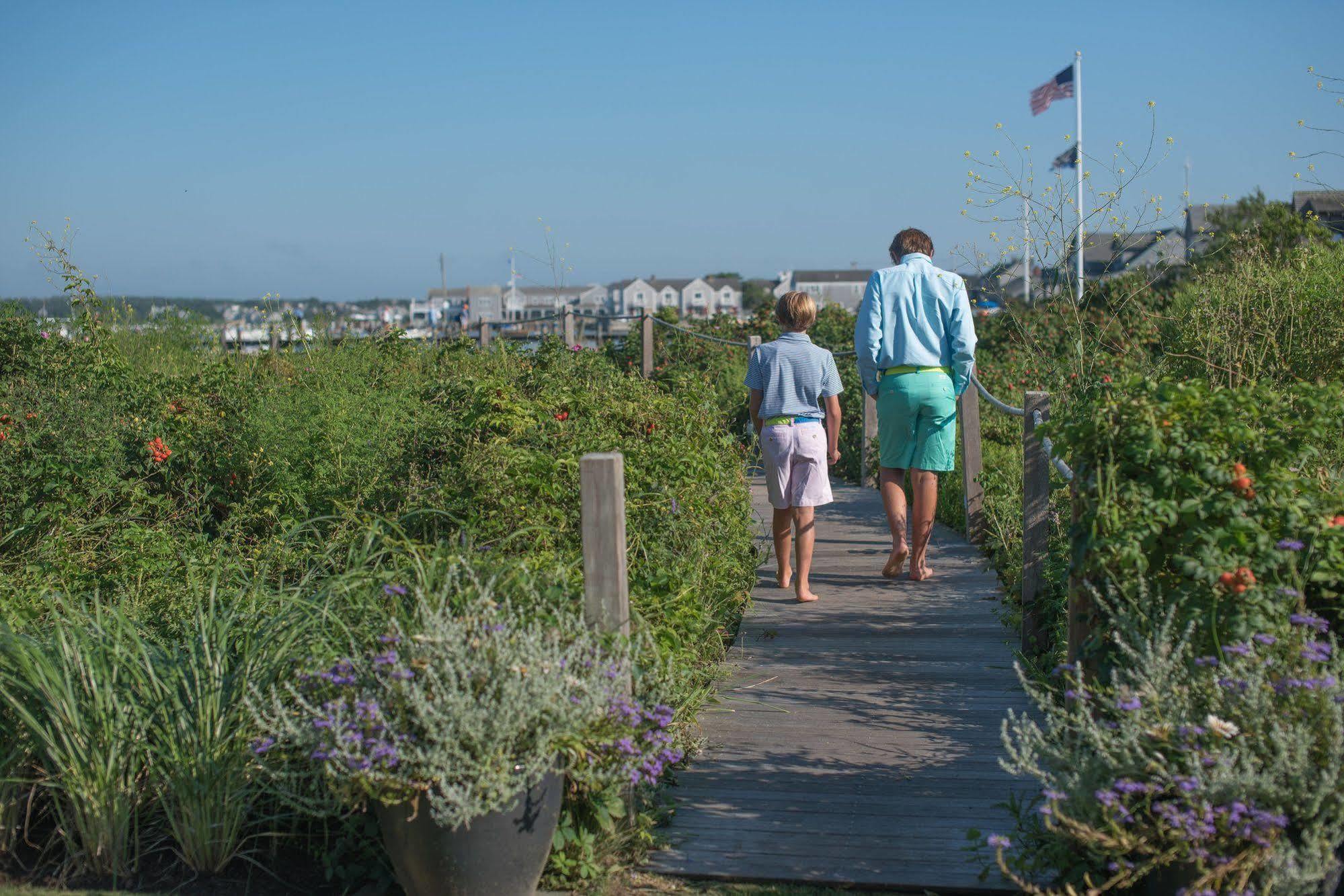 Harborview Nantucket Hotel Exterior photo